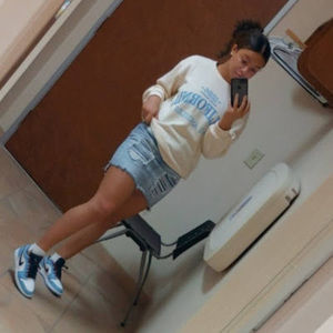 Meet your Posher, Parker